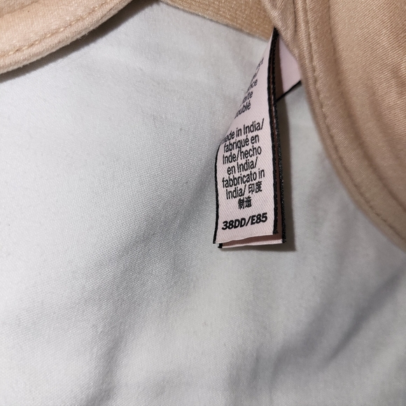 Victoria's Secret Light Gray Bra - Picture 5 of 5